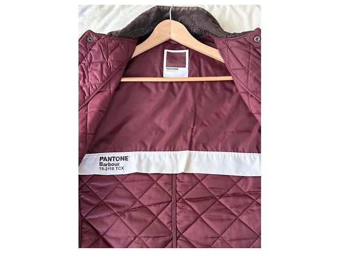 Barbour x Pantone Steppjacke Bordeaux - Ansicht 3