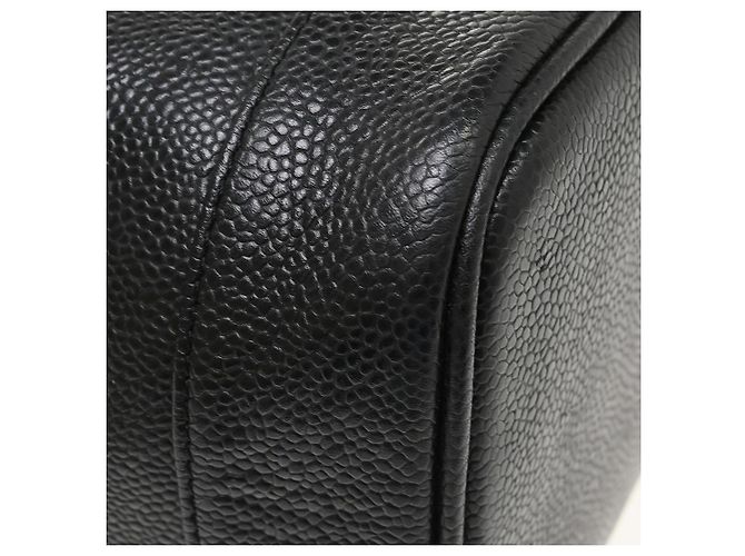 Chanel Vintage Timeless Cosmetic Case Caviar Small Black - view 6