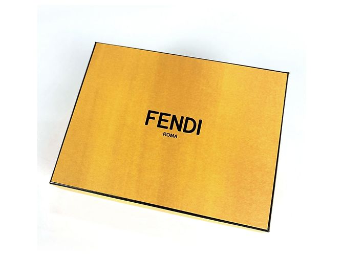 Fendi FF Diamond Bi-fold Geldbörse mit Reißverschluss Braun - Ansicht 8