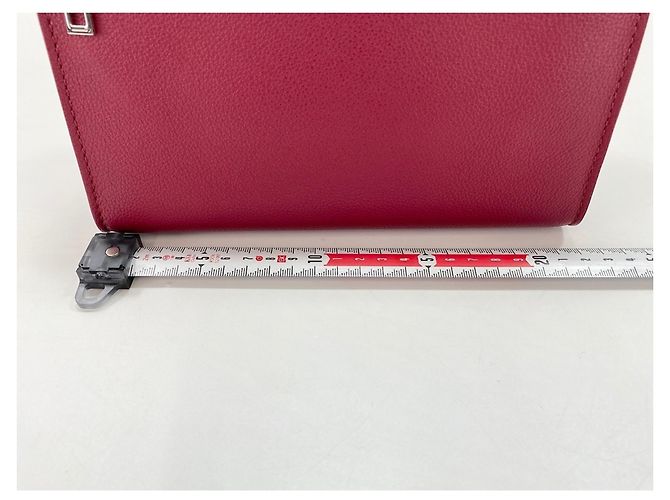 Borsa a tracolla Louis Vuitton MyLockme BB Rosso Bordò - vista 4
