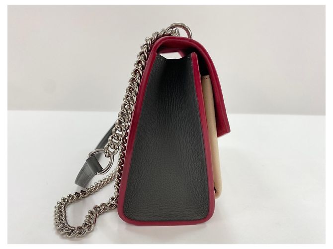 Borsa a tracolla Louis Vuitton MyLockme BB Rosso Bordò - vista 6