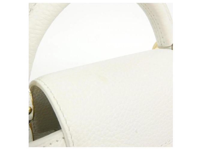 Borsa Louis Vuitton Capucines MINI Bianco - vista 6