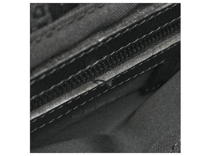 Fendi Schultertasche aus Canvas mit Zucchino-Muster Schwarz - Ansicht 9
