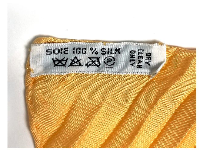 Hermès Foulard Hermes Carre 90 Decoupages Multicolore Giallo - vista 2