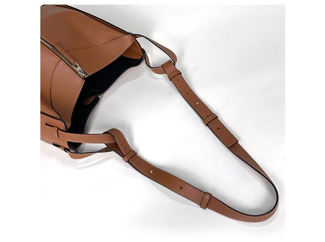 Bolsa Loewe Hammock Small Bolsa de mão em couro 2-Way Marrom - vista 5