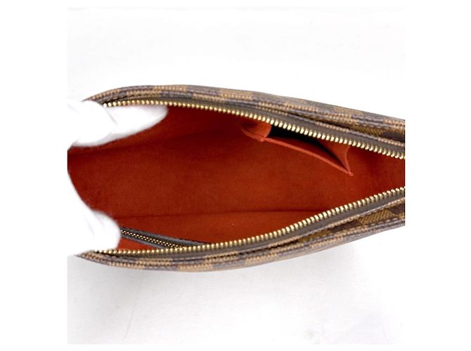 Bolso Tote Louis Vuitton Looping MM Castaño - vista 8