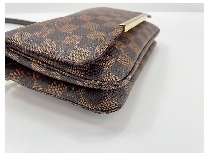 Bolsa de Ombro Louis Vuitton Hoxton PM Marrom - vista 7