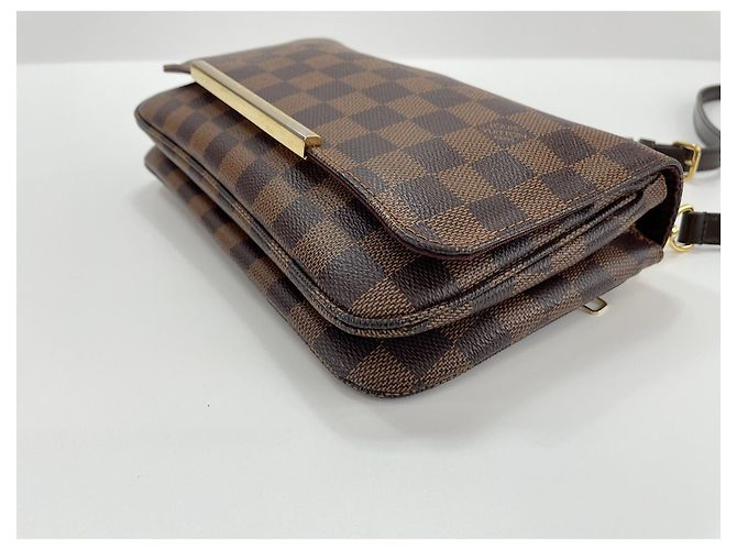 Bolsa de Ombro Louis Vuitton Hoxton PM Marrom - vista 8