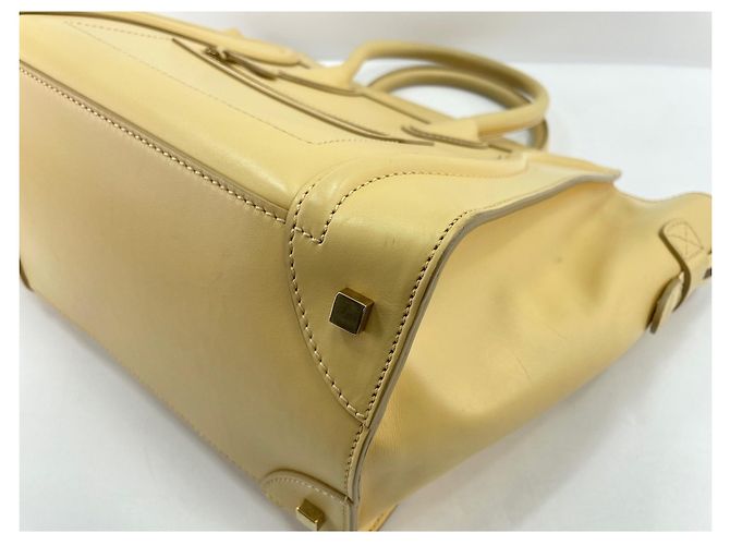 Céline Borsa Tote Celine Luggage Micro in Giallo - vista 8