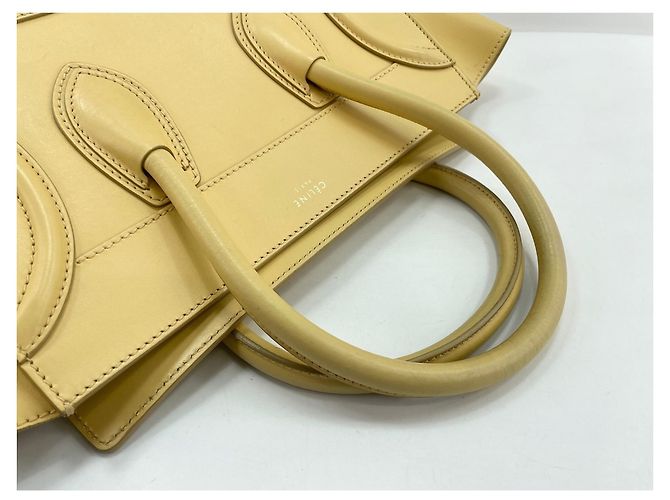 Céline Borsa Tote Celine Luggage Micro in Giallo - vista 9