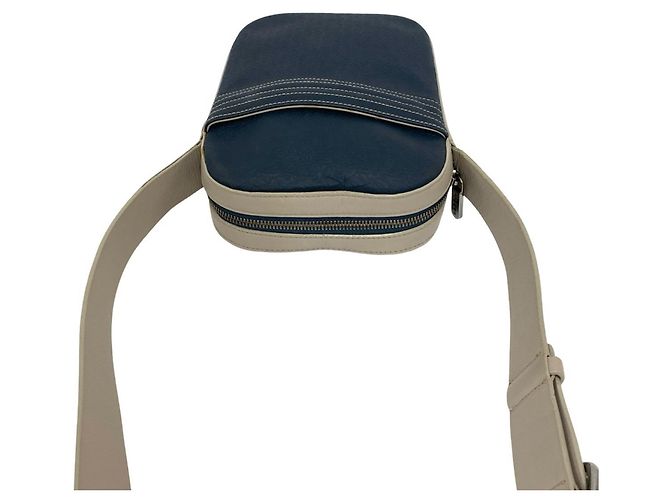 Borsa a tracolla in pelle Loewe Repeat Anagram Logo Beige Blu navy - vista 4