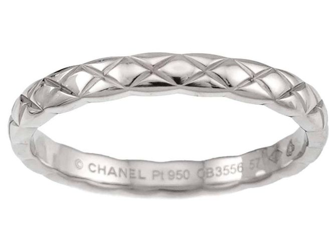 Anello Chanel Coco Crush Small SM #57 in platino - vista 2