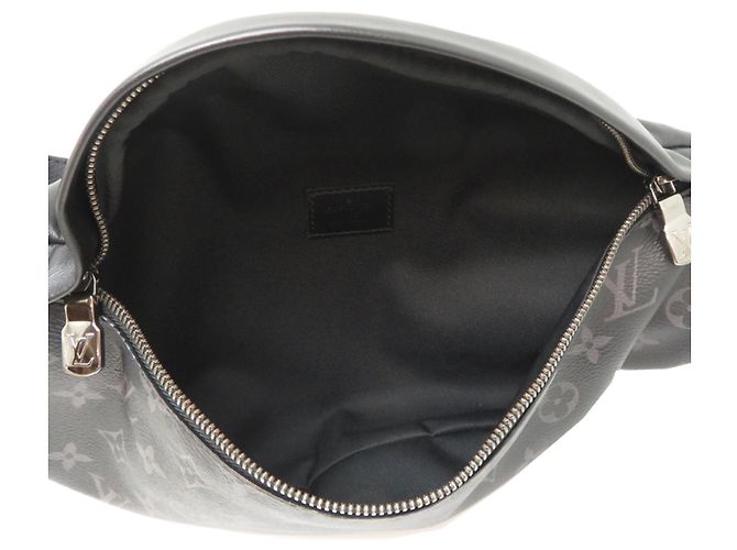 Sac banane Louis Vuitton Discovery Noir - vue 6