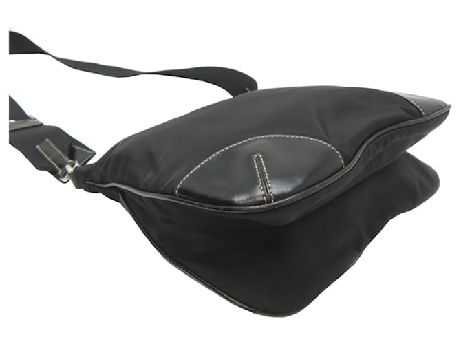 Borsa a tracolla Prada in nylon nero da donna - vista 3