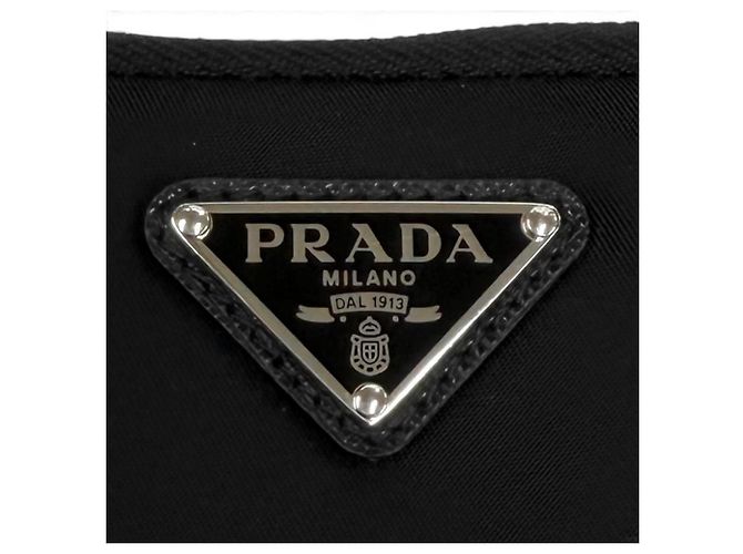 Portachiavi pochette Prada in Re-Nylon con logo triangolare Nero - vista 7