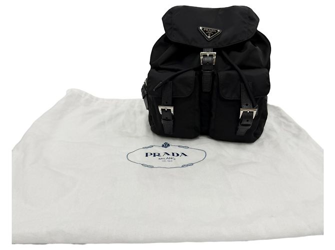 Prada Kleiner Re-Nylon Rucksack Schwarz - Ansicht 2
