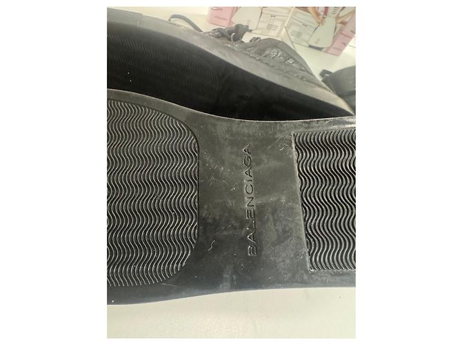 Sneakers Balenciaga in Pelle Nera Nero - vista 6
