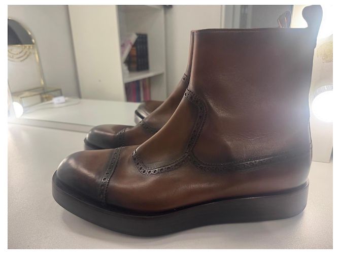 Gucci Stivaletti in pelle marrone con cerniera - vista 7
