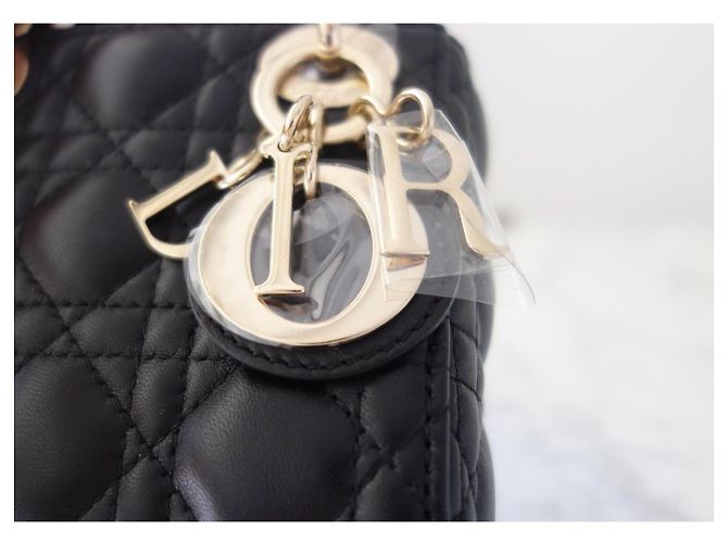Schwarze micro Lady Dior Tasche - Ansicht 4