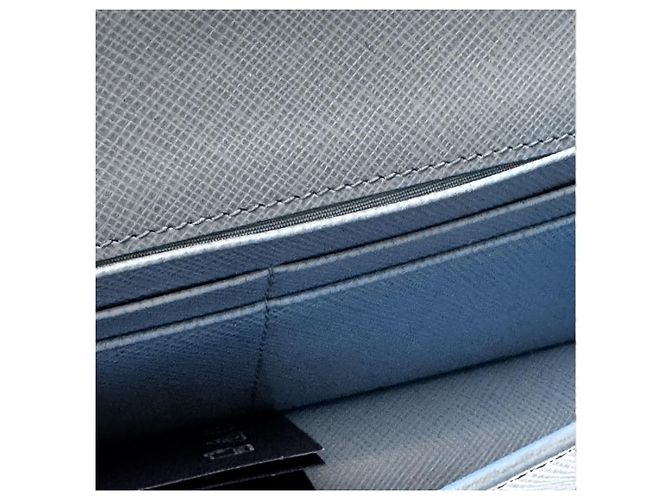 Cartera Prada de piel Saffiano azul con cadena dorada - vista 11