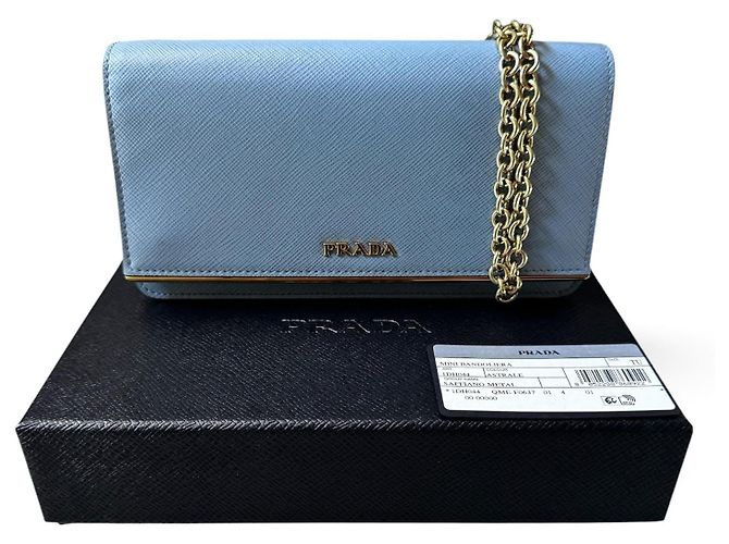 Cartera Prada de piel Saffiano azul con cadena dorada - vista 8