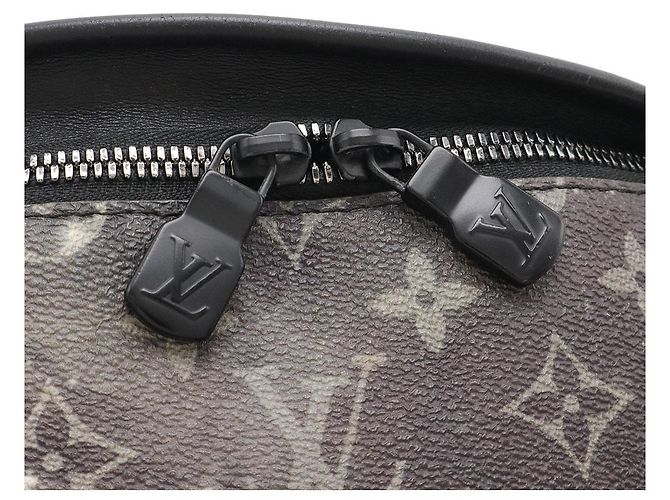 Borsa vita Louis Vuitton Discovery Monogram Galaxy Marrone Nero Multicolore - vista 5
