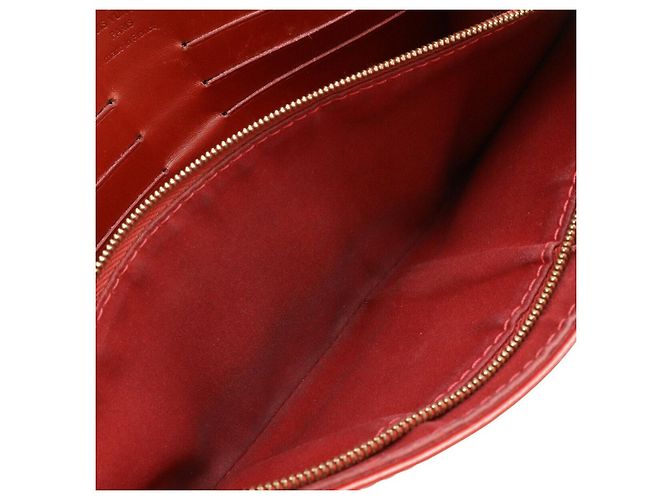 Borsa a pochette Louis Vuitton Monogram Vernis Rosso - vista 9