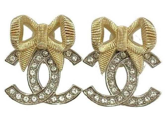 Orecchini Chanel Coco Mark Ribbon Argento - vista 3