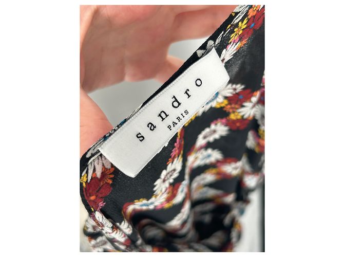 Sandro Kleid mit Blumenprint Schwarz - Ansicht 5