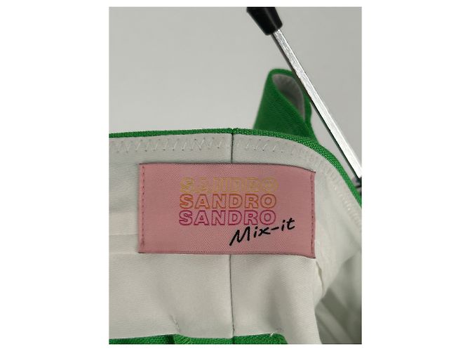 Shorts Sandro Verdes de Viscose - vista 3