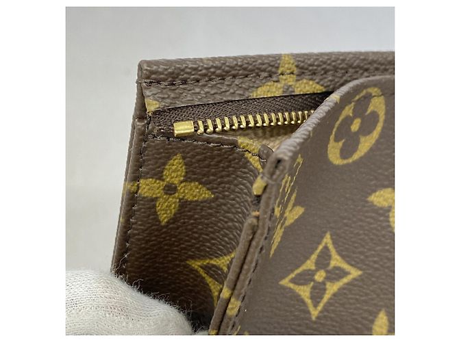 Louis Vuitton Monogram Pochette Toilette 19 Marrone - vista 7