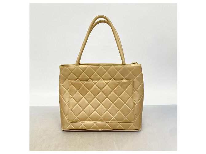 Chanel Reissue Tote Bag aus beigem Lammleder - Ansicht 11