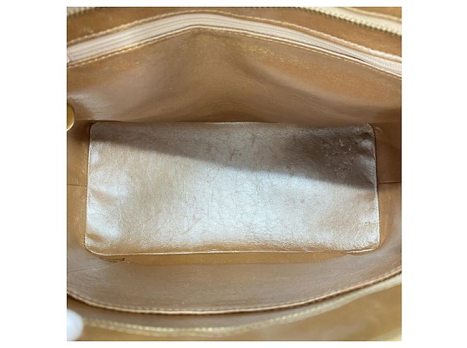 Chanel Reissue Tote Bag aus beigem Lammleder - Ansicht 4
