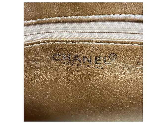 Chanel Reissue Tote Bag aus beigem Lammleder - Ansicht 5