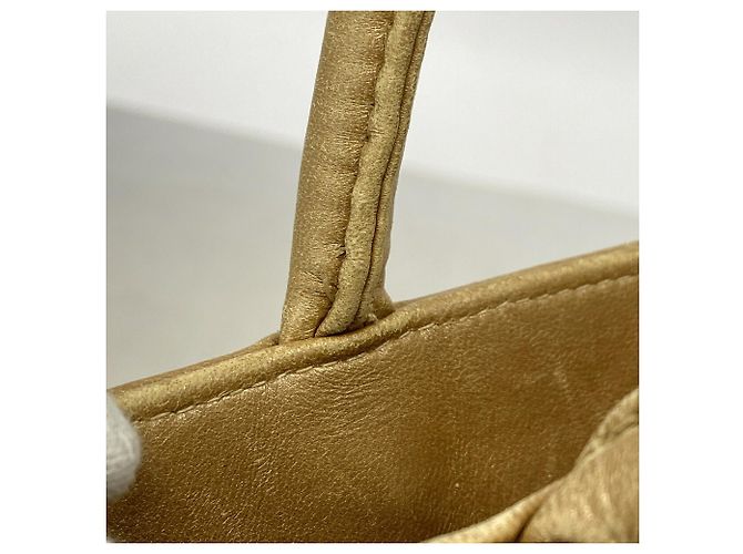 Chanel Reissue Tote Bag aus beigem Lammleder - Ansicht 9