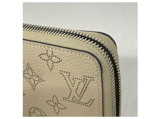 Cartera Zippy Louis Vuitton Mahina - vista 6