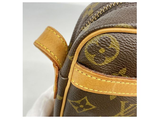 Borsa a tracolla Louis Vuitton Monogram Jeune Fille Marrone - vista 9