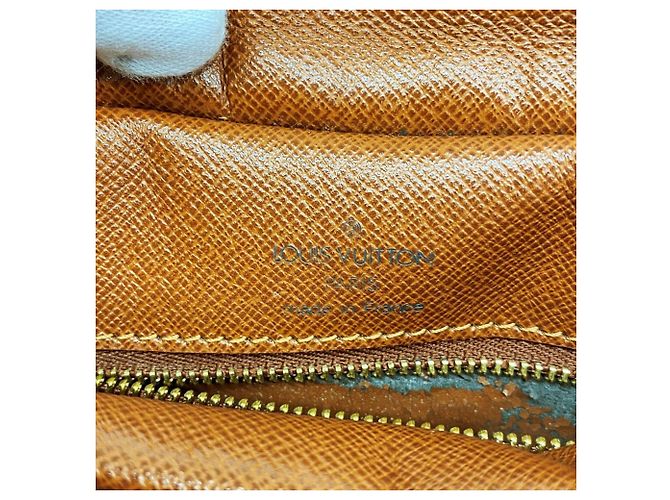 Borsa a tracolla Louis Vuitton Monogram Boulogne 30 Marrone - vista 5