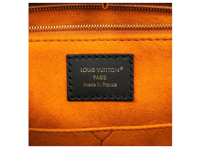 Borsa Tote Louis Vuitton Monogram Empreinte OnTheGo MM Nero - vista 5