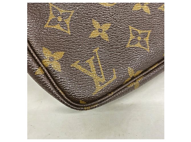 Borsa Pochette Accessoires Monogram Louis Vuitton Marrone - vista 9