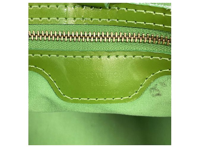 Borsa Louis Vuitton Vernis Wilshire Boulevard Verde - vista 5