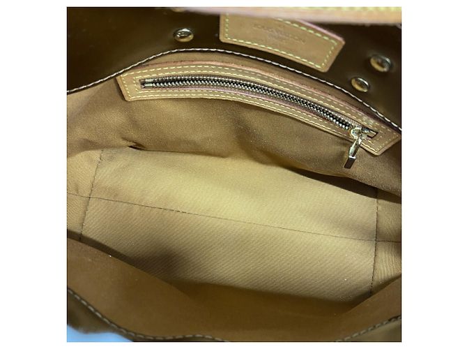 Borsa Tote Louis Vuitton Vernis Lead PM Bronzo - vista 4