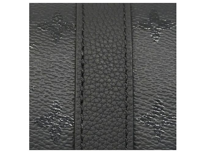 Borsa Louis Vuitton Keepall Bandoulière 25 Monogram Midnight Nero - vista 6