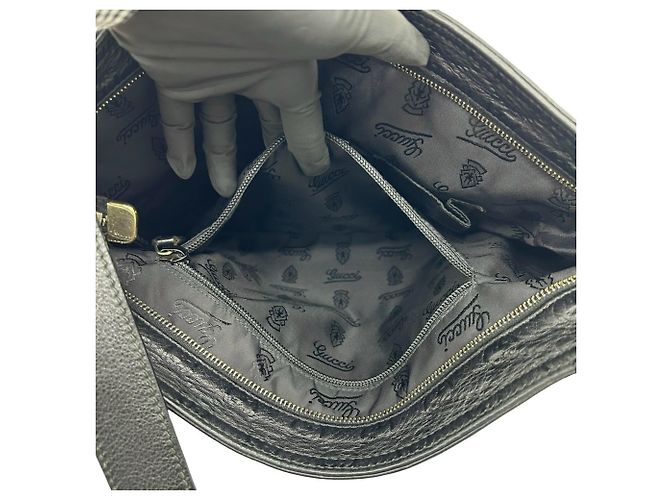 Borsa a tracolla Gucci in pelle nera Nero - vista 10