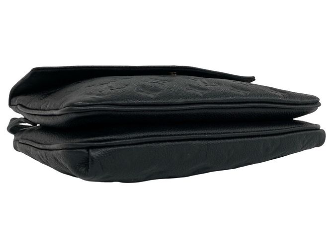 Borsa a tracolla Louis Vuitton Twice Monogram Empreinte Leather Nero - vista 7