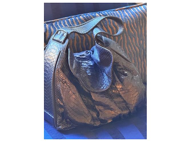 Zagliani Schultertasche aus Pythonleder in Mitternachtsblau - Ansicht 11