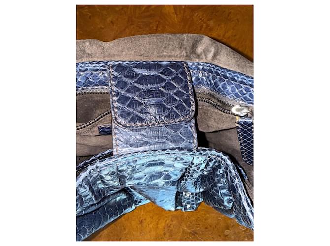Zagliani Schultertasche aus Pythonleder in Mitternachtsblau - Ansicht 8
