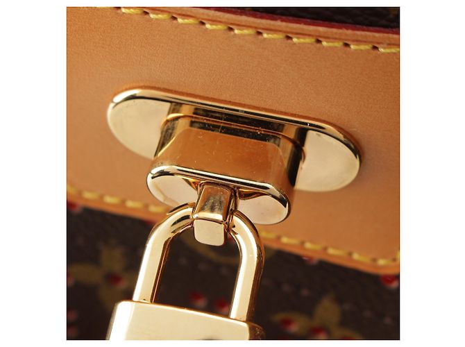 Louis Vuitton Brown Monogram Musette Perforated Castaño - vista 11
