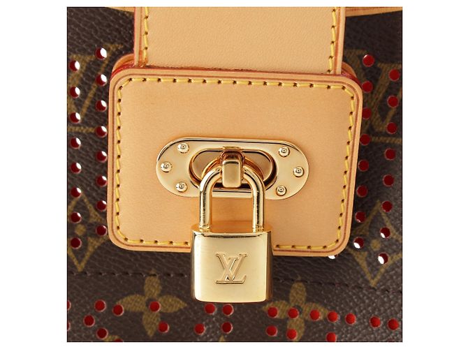 Louis Vuitton Brown Monogram Musette Perforated Castaño - vista 9