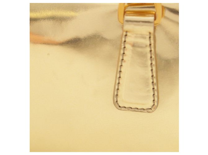 Prada Mini Metallic Vitello Handtasche mit oberem Griff, Gold Golden - Ansicht 9